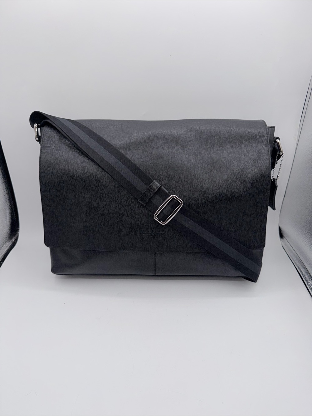 Coach F54792 Charles Leather Messenger Bag